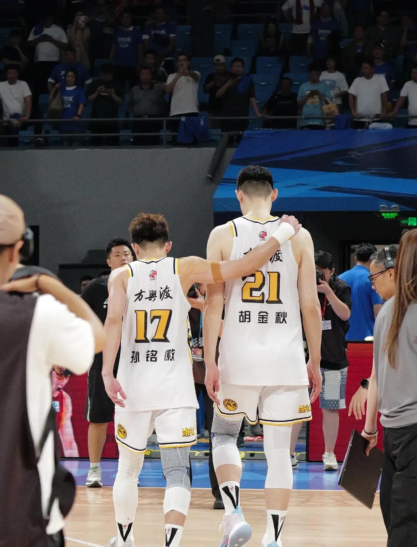 九游体育-广厦男篮发布备战花絮,冲刺阶段外线爆发,意大利杯任务艰巨,轮换策略成焦点的简单介绍