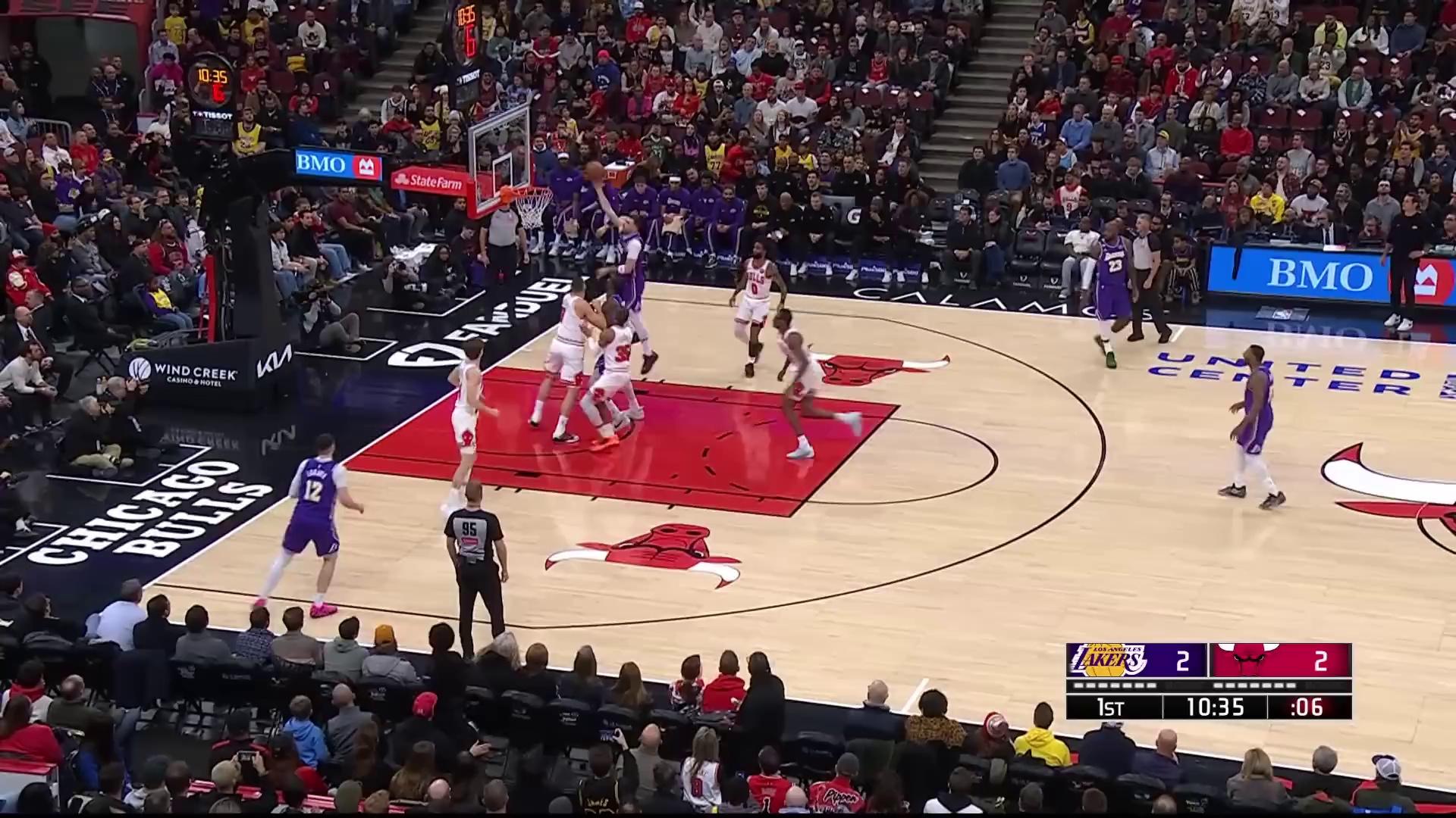 九游娱乐- 东契奇关键节点战术调整,拜仁带队取胜了吗 